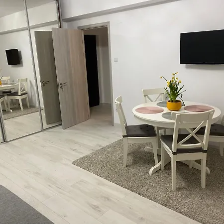 Apartment Adia 1- Faleaza Nord *