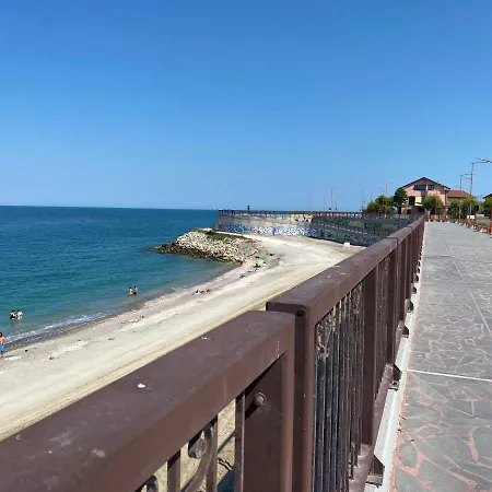 Apartment Adia 1- Faleaza Nord