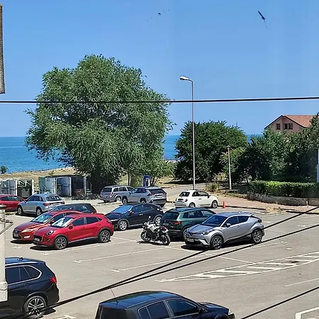 Adia 1- Faleaza Nord Apartment *