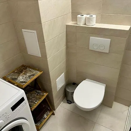 Apartment Adia 1- Faleaza Nord *