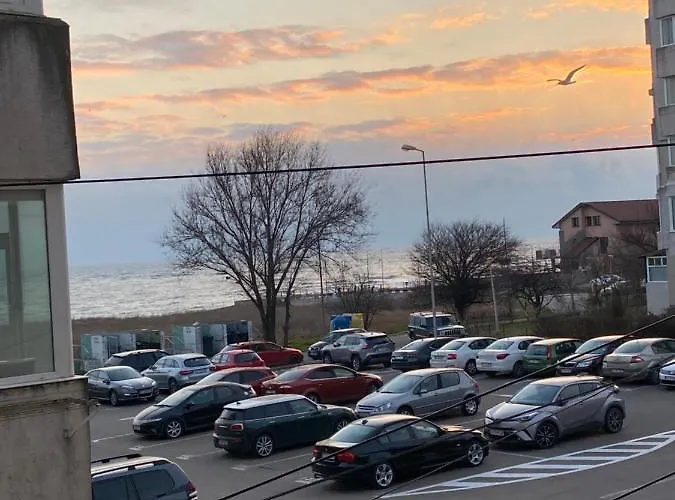 Adia 1- Faleaza Nord Apartament